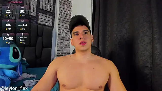 leyton flex online show from 01/31/25, 12:28