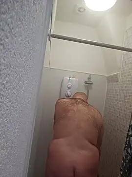 Snapshot of mario890605 chatting on 11/19/25, 02:50 mario890605 online show from 11/19/25, 02:50