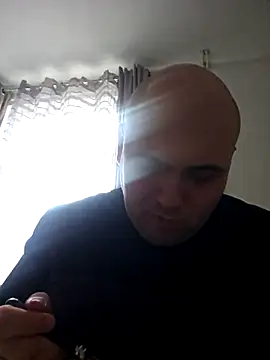 Snapshot of mario890605 chatting on 02/16/26, 10:55 mario890605 online show from 02/16/26, 10:55