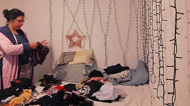 SquirtyMellissaLabia online show from 10/02/25, 07:15