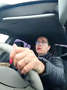 SquirtyMellissaLabia online show from 11/08/25, 06:35