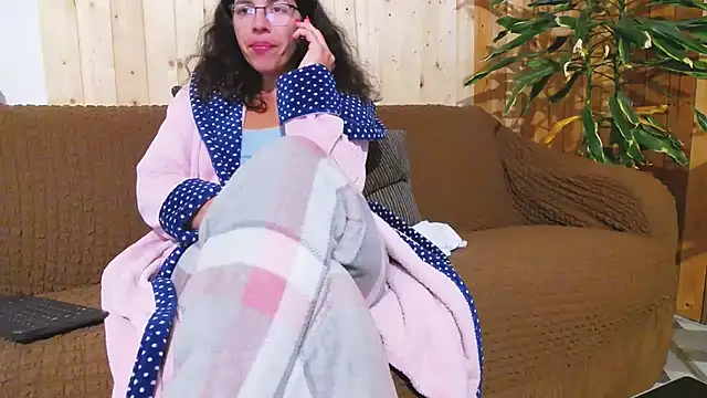 SquirtyMellissaLabia online show from 11/16/25, 05:51