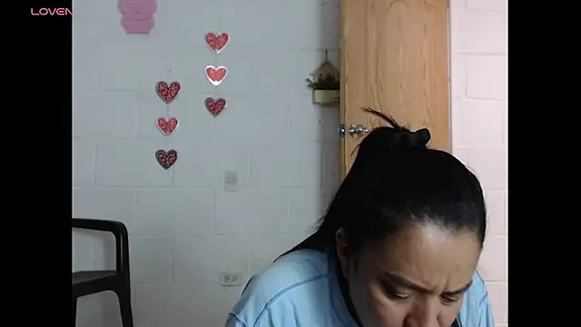 Dulce Anita online show from 06/25/26, 04:00