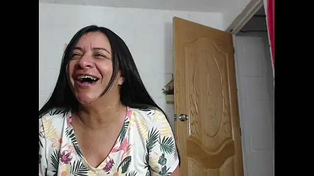 Dulce Anita online show from 06/29/26, 09:48