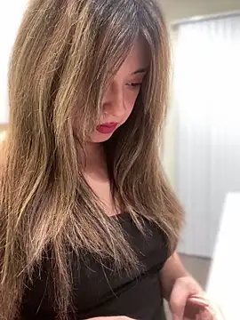 Snapshot of AriannaPena chatting on 02/21/25, 04:29 AriannaPena online show from 02/21/25, 04:29