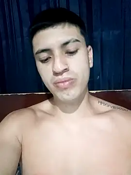 Snapshot of J_Rauw_ chatting on 09/23/25, 03:09 J Rauw online show from 09/23/25, 03:09