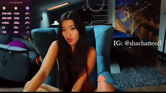 Snapshot of shachatteof chatting on 10/26/25, 09:26 shachatteof online show from 10/26/25, 09:26