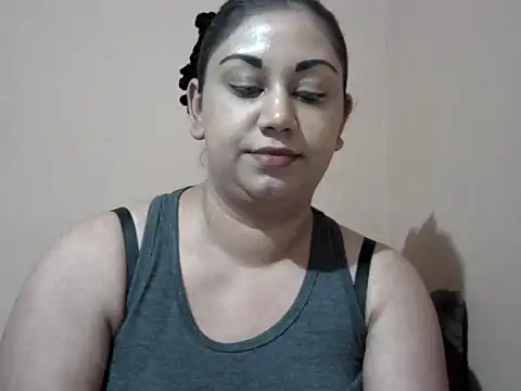 bellachow10 online show from 05/01/26, 07:07