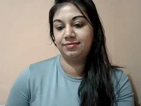 bellachow10 online show from 05/20/26, 05:57