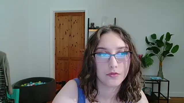 Snapshot of NaughtyRapunzel7 chatting on 12/09/24, 12:19 NaughtyRapunzel7 online show from 12/09/24, 12:19