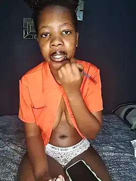 Snapshot of SheisBlacq chatting on 02/24/26, 09:57 SheisBlacq online show from 02/24/26, 09:57