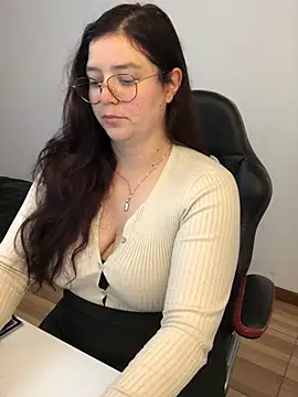 kayortiiz online show from 04/29/26, 10:27