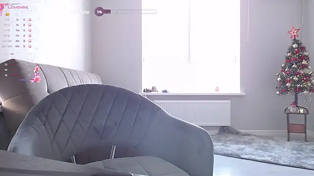 Mia Bows online show from 12/19/24, 06:34