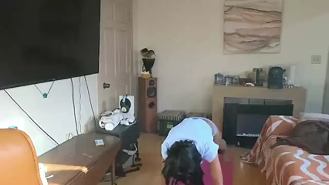 Snapshot of queendab626 chatting on 12/03/25, 02:48 queendab626 online show from 12/03/25, 02:48