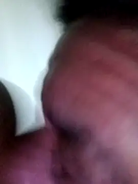 yellowwetfox online show from 11/05/25, 04:45