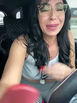 Snapshot of annablisss chatting on 02/01/25, 09:40 annablisss online show from 02/01/25, 09:40