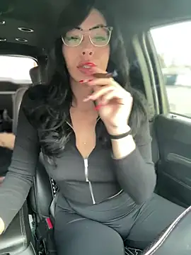 Snapshot of annablisss chatting on 02/04/25, 09:41 annablisss online show from 02/04/25, 09:41