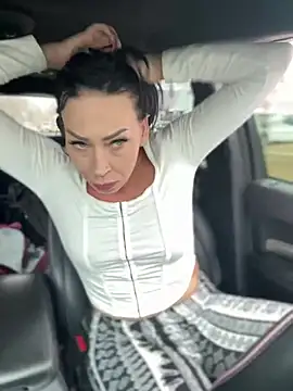 Snapshot of annablisss chatting on 03/03/25, 03:41 annablisss online show from 03/03/25, 03:41