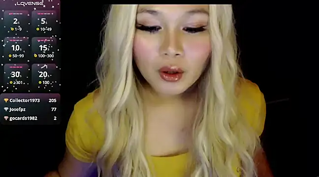 Snapshot of stacey_wills44 chatting on 01/27/25, 12:43 stacey wills44 online show from 01/27/25, 12:43