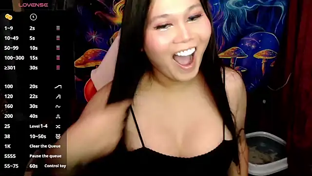 stacey wills44 online show from 11/09/25, 03:43