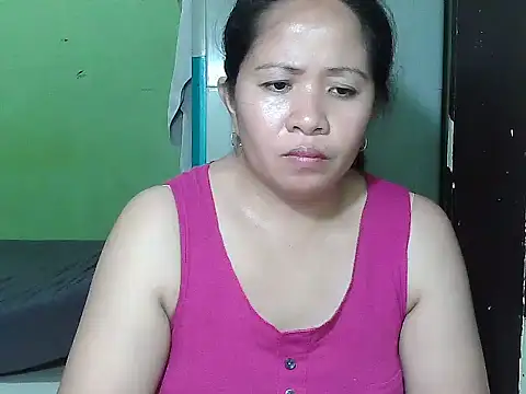Snapshot of sweetlady_pinay chatting on 11/09/25, 01:59 sweetlady pinay online show from 11/09/25, 01:59