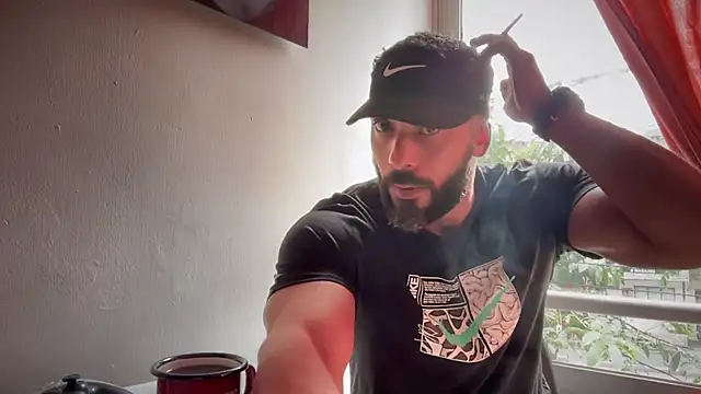 romeolovedark online show from 10/11/25, 02:26