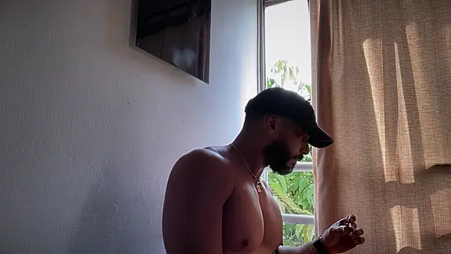 romeolovedark online show from 02/19/26, 01:51