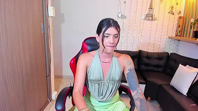 ximena22love online show from 06/08/26, 09:15