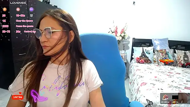 Snapshot of Xiimen chatting on 03/16/26, 04:18 Xiimen online show from 03/16/26, 04:18