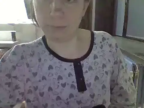 Snapshot of Moi_Lina chatting on 12/02/24, 10:23 Moi Lina online show from 12/02/24, 10:23