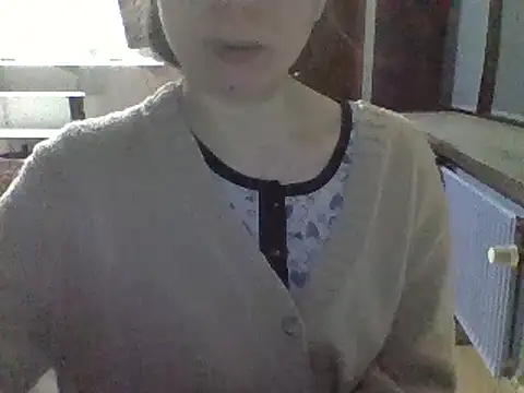 Snapshot of Moi_Lina chatting on 02/02/25, 01:45 Moi Lina online show from 02/02/25, 01:45