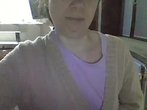 Snapshot of Moi_Lina chatting on 02/19/25, 12:25 Moi Lina online show from 02/19/25, 12:25