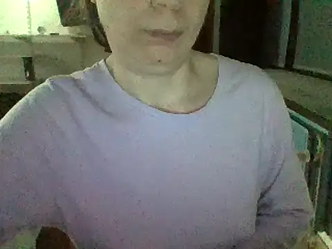 Snapshot of Moi_Lina chatting on 03/09/25, 07:37 Moi Lina online show from 03/09/25, 07:37