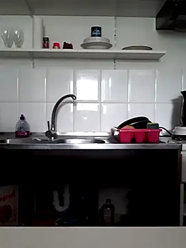 Snapshot of Moi_Lina chatting on 09/23/25, 11:35 Moi Lina online show from 09/23/25, 11:35