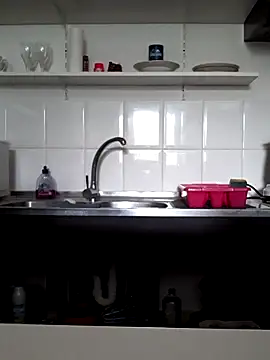 Snapshot of Moi_Lina chatting on 10/08/25, 01:20 Moi Lina online show from 10/08/25, 01:20