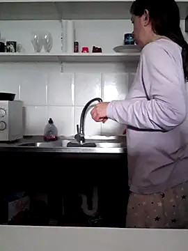 Snapshot of Moi_Lina chatting on 03/01/26, 03:58 Moi Lina online show from 03/01/26, 03:58