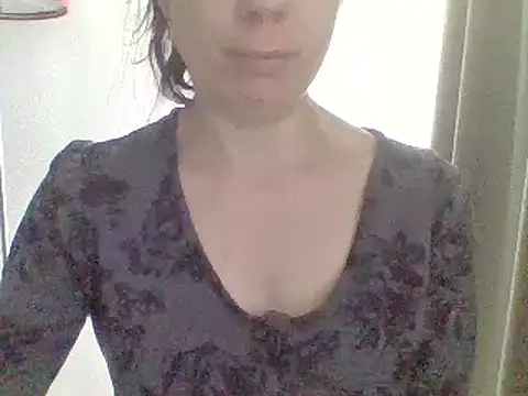 Moi Lina online show from 06/15/26, 06:54