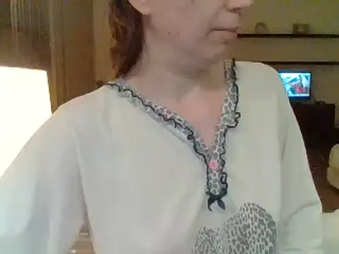 Moi Lina online show from 06/22/26, 10:07