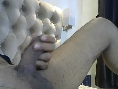 RANIRADHIK online show from 10/29/25, 07:43