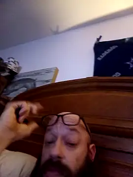 Snapshot of Erocksirlot@xh chatting on 12/01/25, 10:48 Erocksirlotxh online show from 12/01/25, 10:48