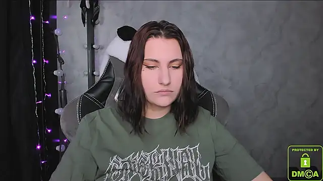 Snapshot of dj_eban_ chatting on 01/19/26, 01:26 dj eban online show from 01/19/26, 01:26