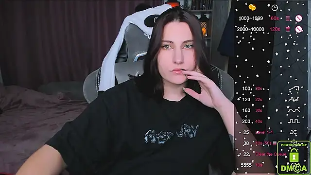 Snapshot of dj_eban_ chatting on 02/02/26, 05:44 dj eban online show from 02/02/26, 05:44