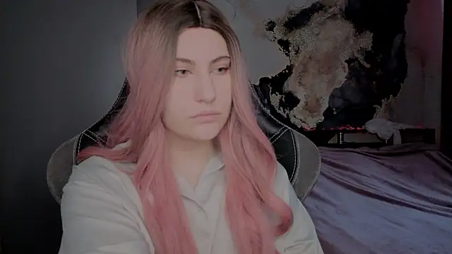 Snapshot of dj_eban_ chatting on 03/06/26, 02:19 dj eban online show from 03/06/26, 02:19