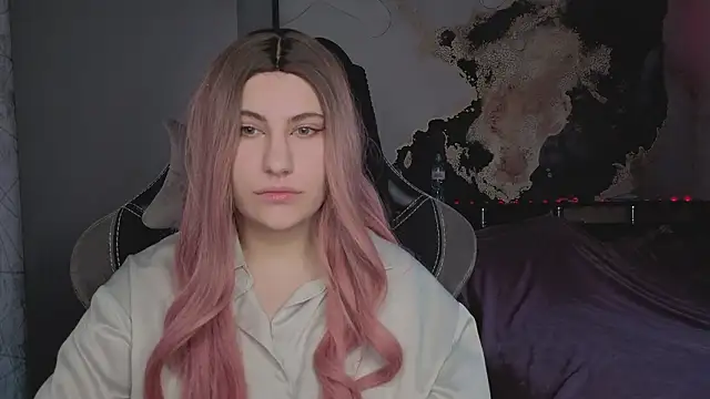 Snapshot of dj_eban_ chatting on 03/07/26, 01:57 dj eban online show from 03/07/26, 01:57