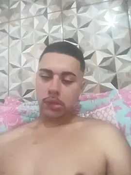 Snapshot of 19cmpeni chatting on 12/20/25, 04:36 19cmpeni online show from 12/20/25, 04:36