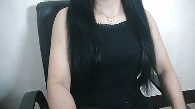 Snapshot of Chanchal--Navya chatting on 02/14/26, 05:53 Chanchal--Navya online show from 02/14/26, 05:53