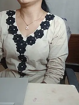 Chanchal--Navya online show from 06/20/26, 06:11