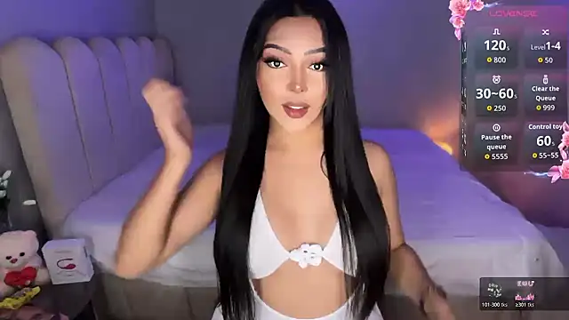 Snapshot of shantal_r0mance chatting on 04/03/26, 10:41 shantal r0mance online show from 04/03/26, 10:41