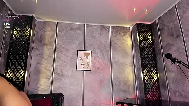 Amaraa Lewis online show from 02/28/25, 12:09