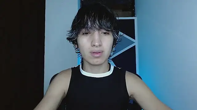 Snapshot of littlextreme chatting on 01/12/26, 02:28 littlextreme online show from 01/12/26, 02:28